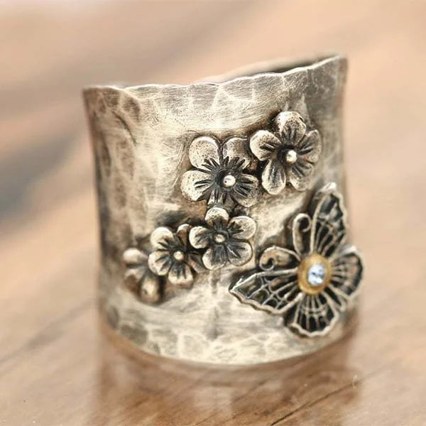 Bred ring Bie, blomst og sommerfugl