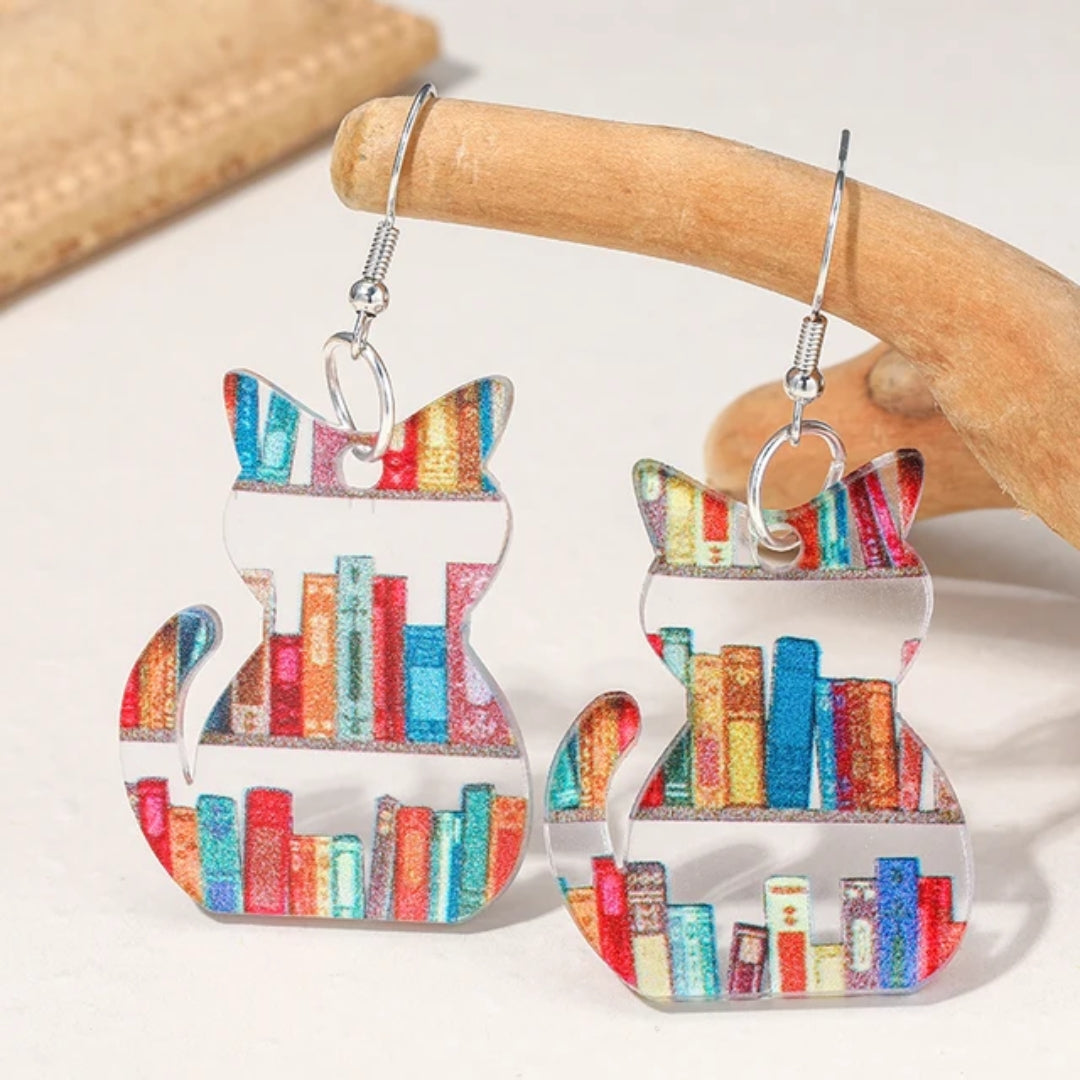 Fargerike vintage øredobber med katt